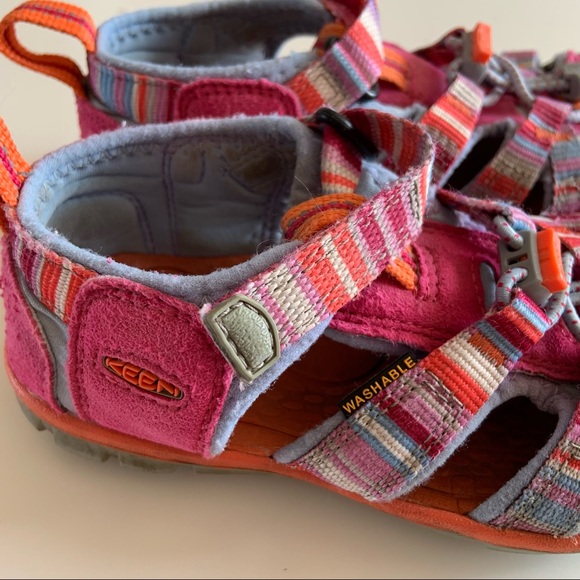 Keen Waterproof Sandals 🏖 - Picture 3 of 7